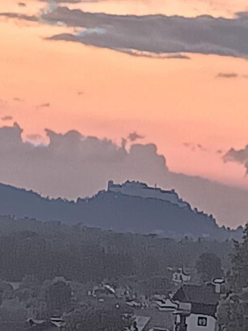 Untersberg Und Festungsblick Apartment Puch bei Hallein Exterior foto