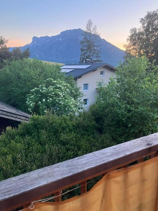 Untersberg Und Festungsblick Apartment Puch bei Hallein Exterior foto